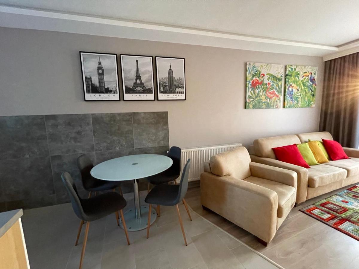 Lara Lux Apartment Hajduszoboszlo Bagian luar foto
